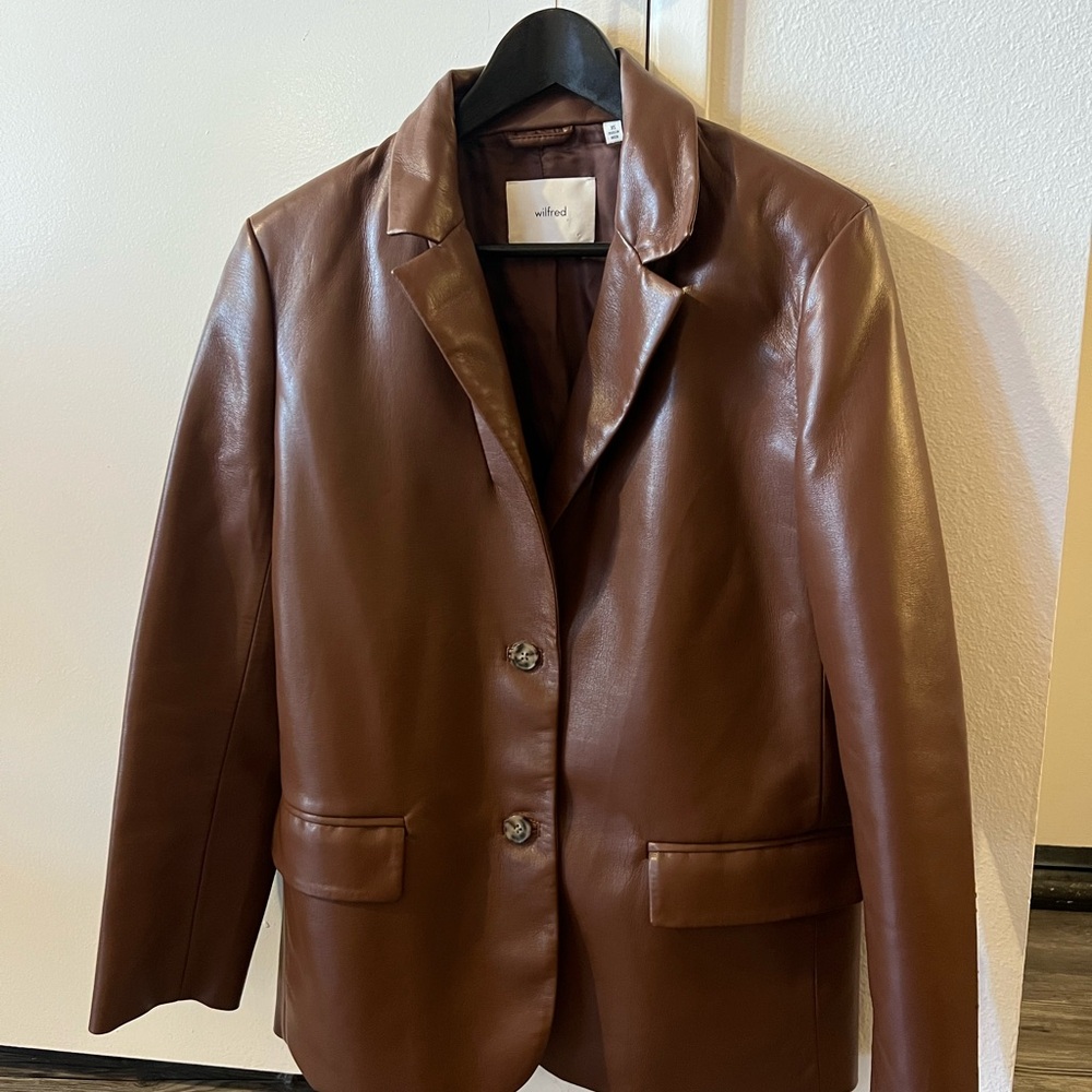 Aritzia Wilfred Chocolate Leather Blazer